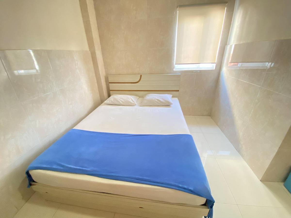 Penginapan Star Ambon Mitra Reddoorz Exterior foto