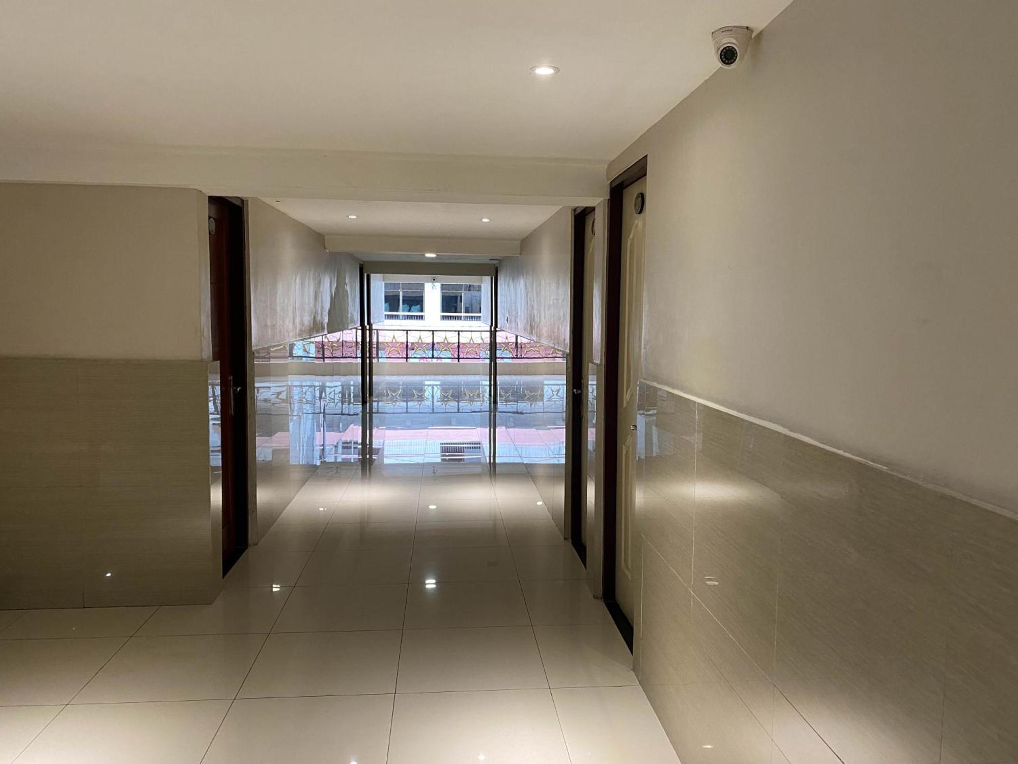 Penginapan Star Ambon Mitra Reddoorz Exterior foto